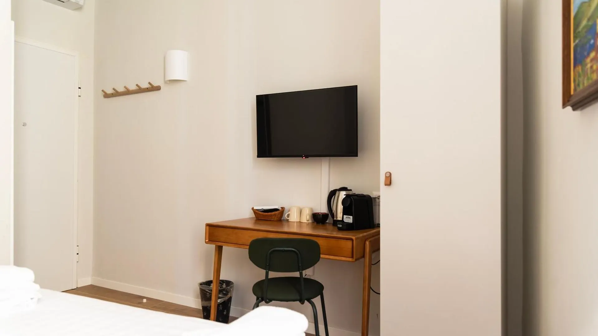 Youhosty - Ticinese Suite 3 Milan