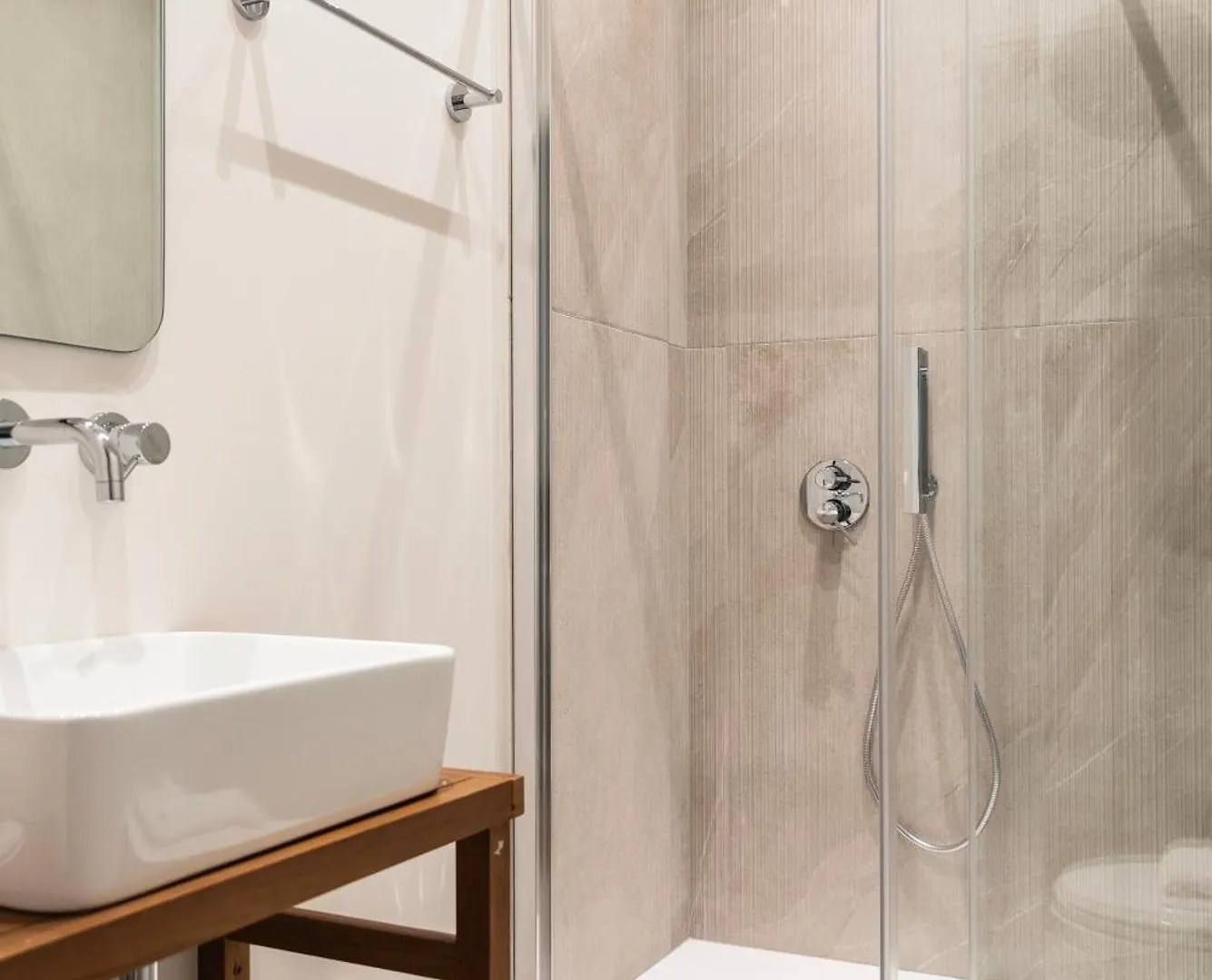 Apartment Youhosty - Ticinese Suite 3 Milan